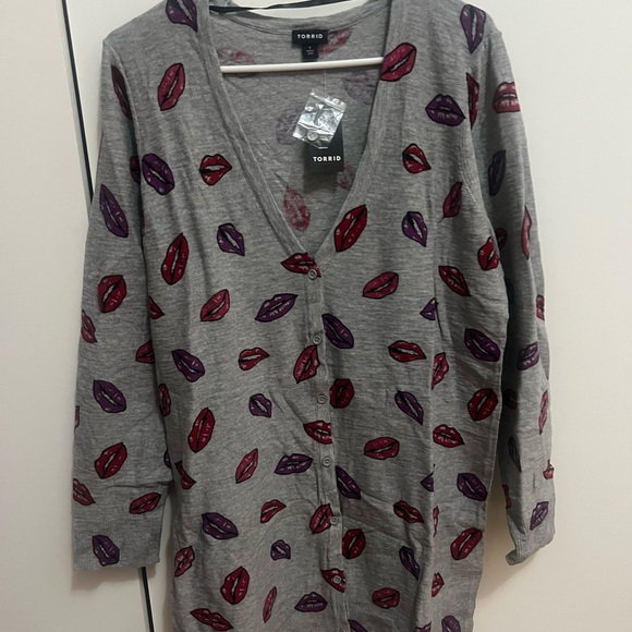 Lip cardigan. Never worn - Picture 3 of 4